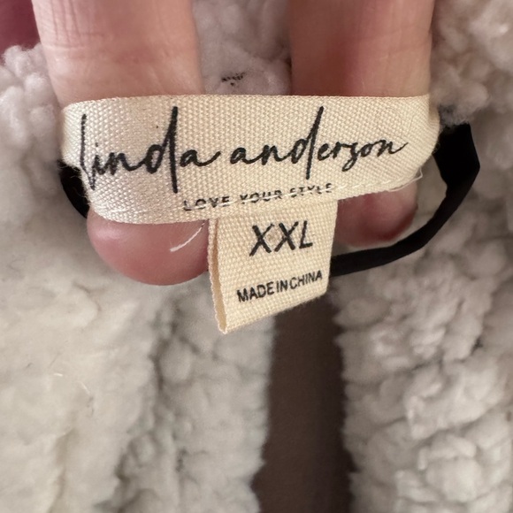 Linda Anderson Black Hooded Rain Jacket with Sherpa Lining. Size XXL - Picture 12 of 14